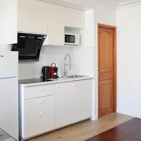Apartment Beautiful And Spacious In The 10th *